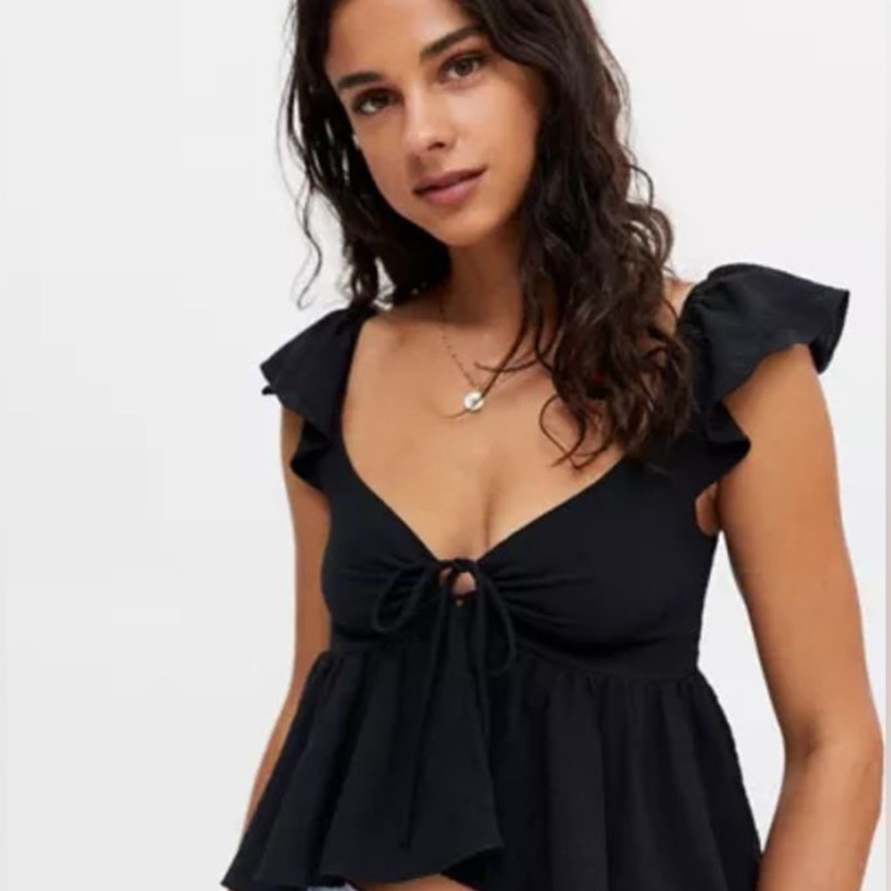 Urban Outfitters Sierra Key Hole Babydoll Blouse